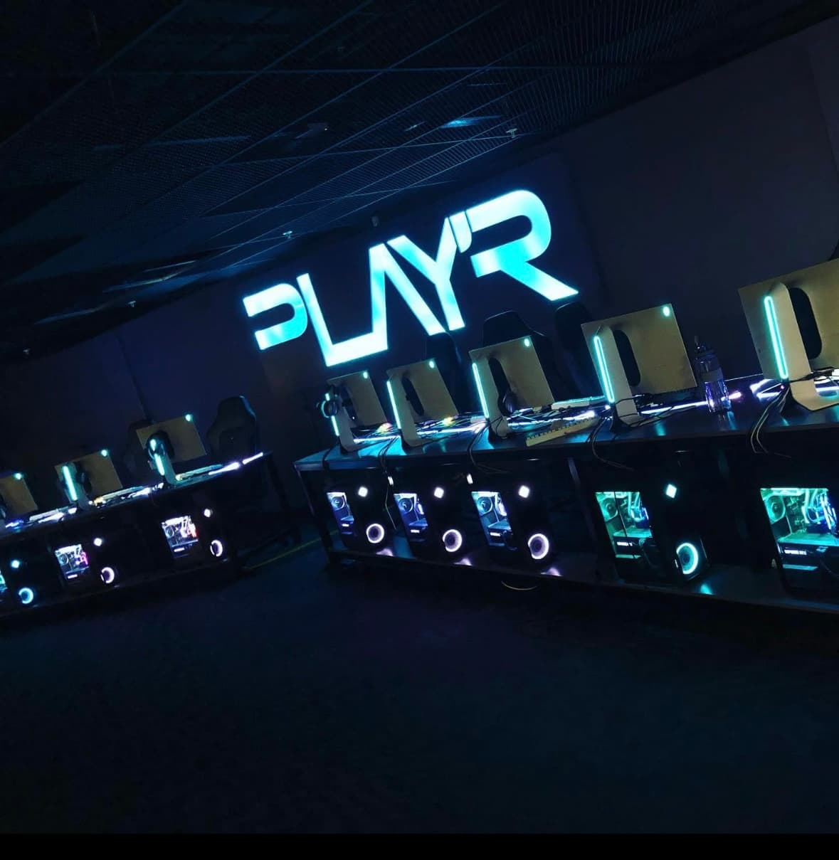 PlayR Community